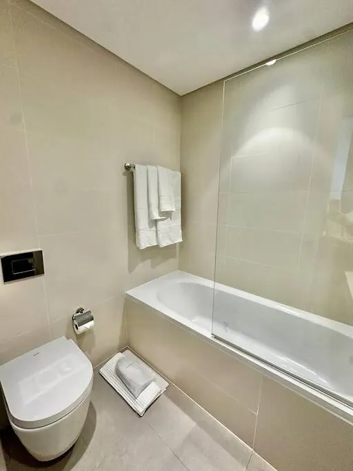 Brandnew, Oceanview, Privatebeach, 1Bed Dubaj